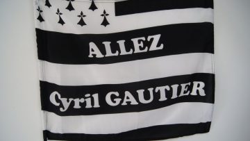 Le France et le Tour avec les supporters de Cyril Gautier.