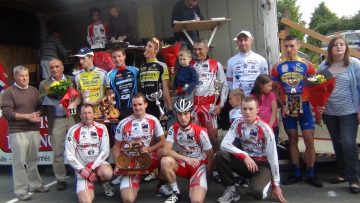 Les Champs-Graux (22) : Jach, Derouint et Magn