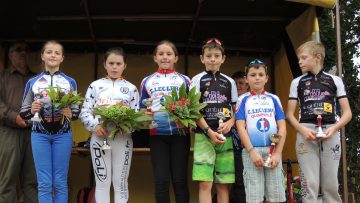 Pleyben (29) : la (jeune) foule !