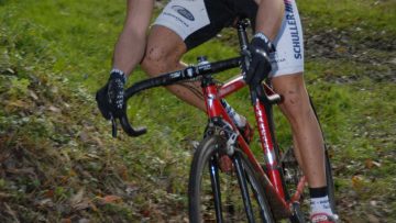 Cyclo-Cross de Saint-Donan (22) : Le Naour devant les pros