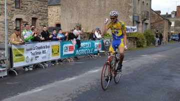 Pass'Cyclisme  La Chapelle-de-Brain (35) : Lebastard et Derrien