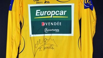 Perrig Quemeneur : " ce maillot jaune aux enchres, a me tient  coeur".