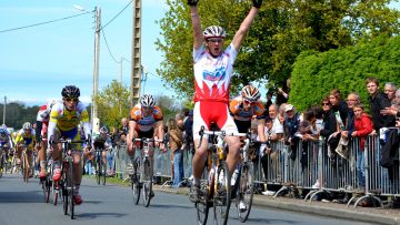 Frhel (22) : les bouquets pour Delasalle, Figarola et Gallais