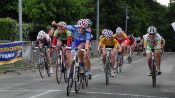 Fminines  Crac'h (56) : les Bouquets pour Royne et Darcel