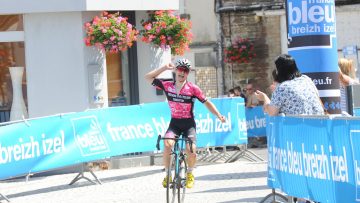 La Sportbreizh des juniors #2 : Corlay-Le Baron gagne, Laurensot en jaune.