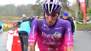 Championnats de Bretagne de cyclo-cross. Clment Alleno :  Je ne vais tout de mme pas freiner pour une victoire ! 