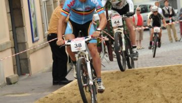 Miguel Martinez dbute en fanfare l'Hexagonal VTT  Locmin