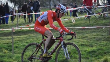 Cyclo-Cross de Bournezeau (85) : Le Corre devant les Vendens