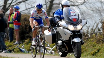 Circuit de la Sarthe Pays de la Loire : Ventoso au sprint  Pr-en-Pail 