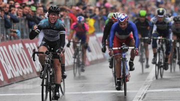 Tour d'Italie # 12 : Cavendish devant Bouhanni