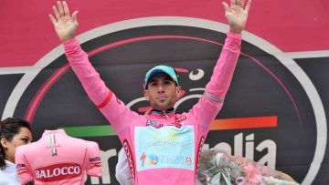 Tour d'Italie # 14 : Santambrogio devant Nibali