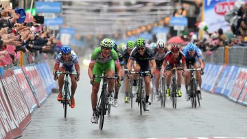 Tour d'Italie # 4 : Battaglin au sprint 