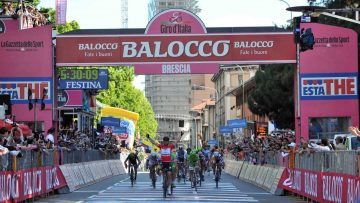 Tour d'Italie # 21 : Cavendish au sprint / Nibali s'offre le giro