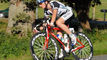 Juniors Dames : Sachet au sprint / Grard au pied du podium