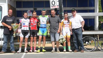 Rieux Saint Jean (56) : les bouquets pour Caudard et Laurance 