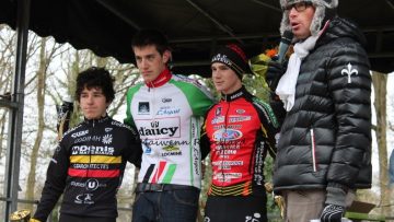 Cyclo-Cross de Chartres-de-Bretagne (35) : Roussel devant Le Quau