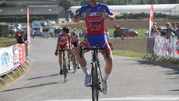 Saint-Pol-de-Lon: Le Huitouze en solo / D'Hervez devant Tanguy