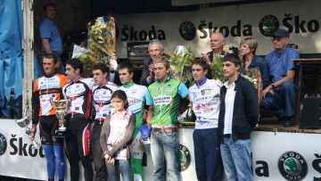 Ronde du Pays de Dinan "Souvenir Thomas Puche" : Lebreton devant Poilvet