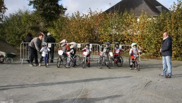 Journe initiation pour les jeunes pilotes de BMX d'Ille-et-Vilaine 