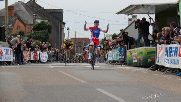 Course d'attente de la Bobet: Petit le plus rapide