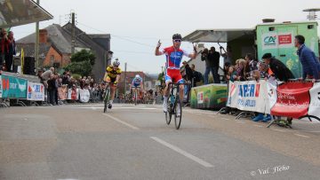 Course d'attente de la Bobet: Petit le plus rapide