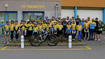 Ecole de vlo du CC Bourg Blanc: les pros de BSE en viste