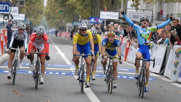 Kilomtre Paris-Tours : Les Bretons placs