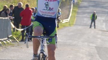 Cyclo-Cross de Saint-Maugan (35) : Le Corre facile !