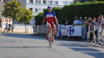 Warren Barguil comme  la maison  Hennebont-Kergroix 