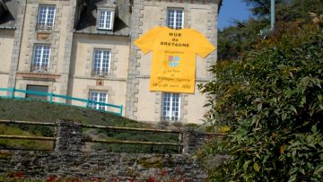 Mr-de-Bretagne toujours en jaune !