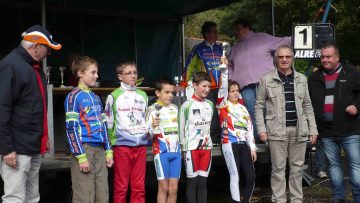 Cyclo-cross  Ploemel (56) : victoire de Gicquiau