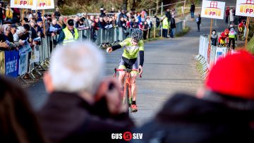 Finale du Trophe Rgional de CX : Bomm surprend Crispin et Etienne