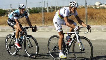 Vuelta : Zdenek Stybar, une reconversion russie