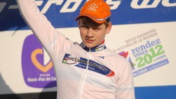 Coupe du Monde Cyclo-cross  Livin : Van Der Poel intouchable chez les juniors