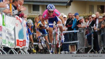 Ronde Finistrienne  Plouneour-Trez : Cam s'impose
