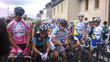 Les juniors bretons  la fte  Montpinchon