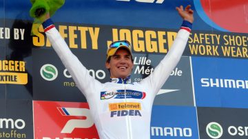 Zdenek Stybar fait coup double  Roubaix !