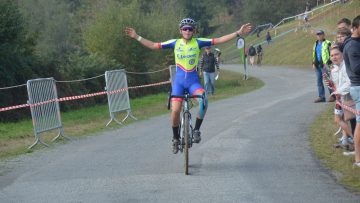 Trophe Rgional de cyclo-cross #1: Boulo devant Priou