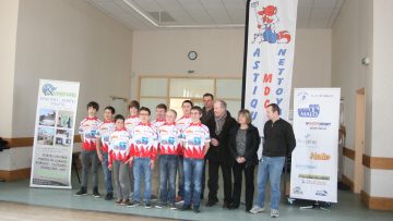 Remise des quipements au VC Saint-Malo