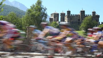 Giro Val d'Aoste # 3 : tape et maillot pour Ignatenko