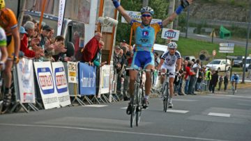 Retour sur la Ronde Finistrienne  Landerneau: Laurent Pichon en dmonstration !