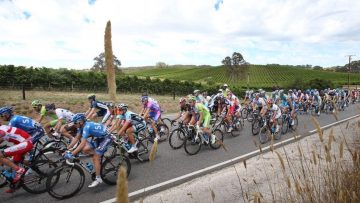 Santos Tour Down Under - 2e tape : Clarke en solitaire / Kohler leader 