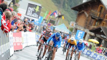 Tour de l'Avenir : Barguil reste en jaune